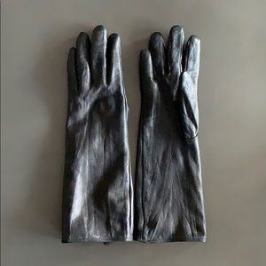 Club Monaco Black leather gloves